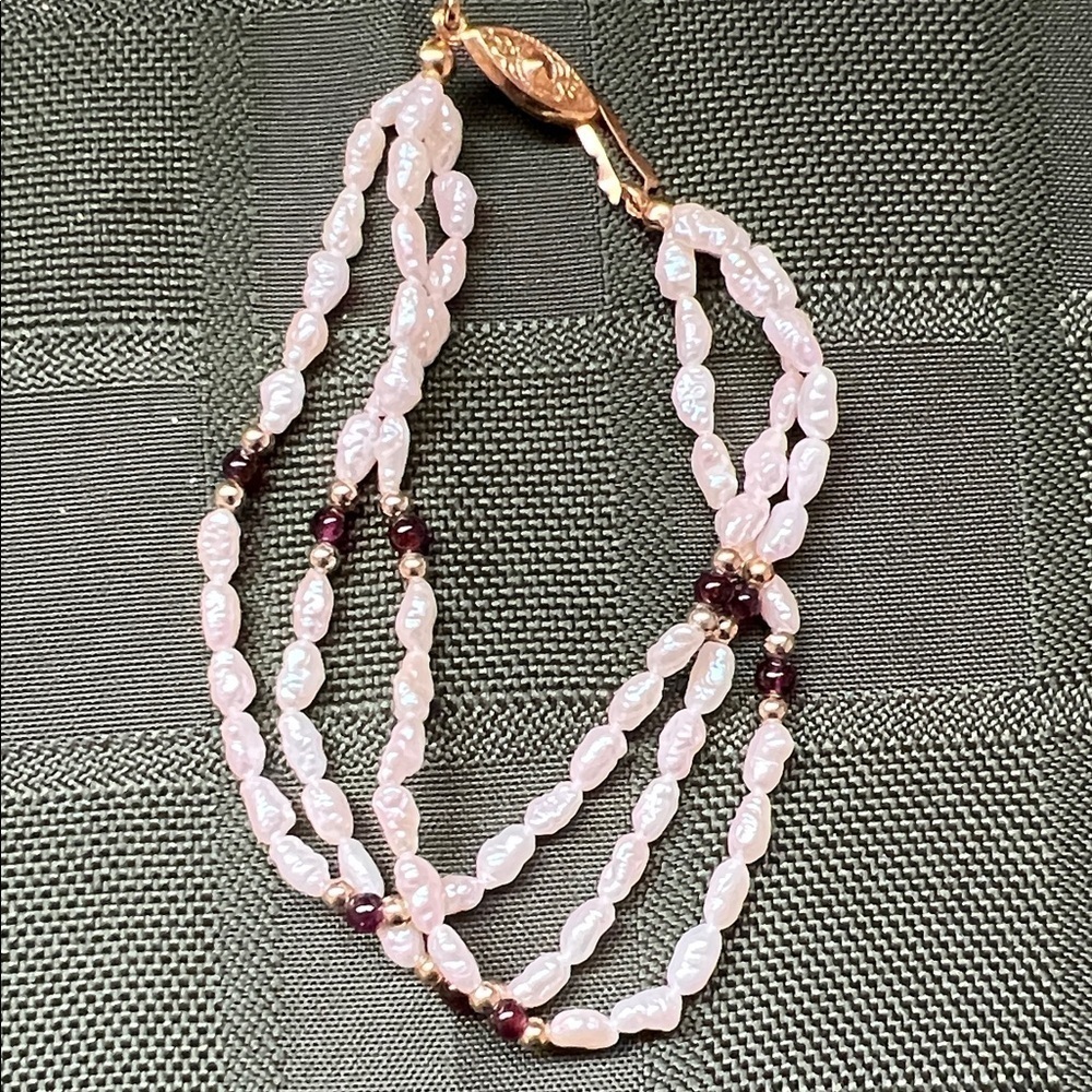 Vintage Fresh Water Pearl Jewelry Set ( includes necklace,bracelet earrings) - Picture 7 of 16